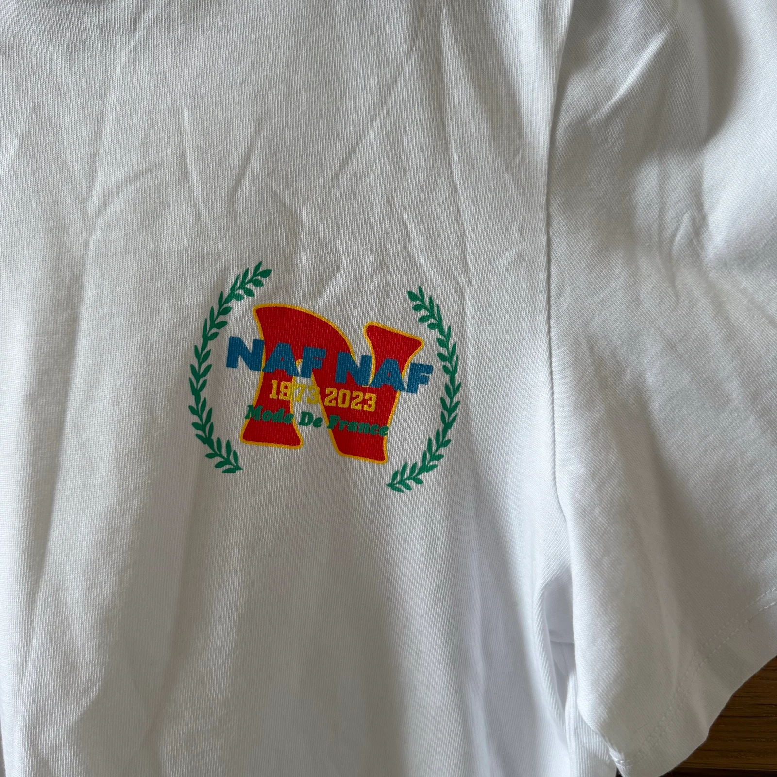 Camiseta branca com estampa Naf Naf – photo 2